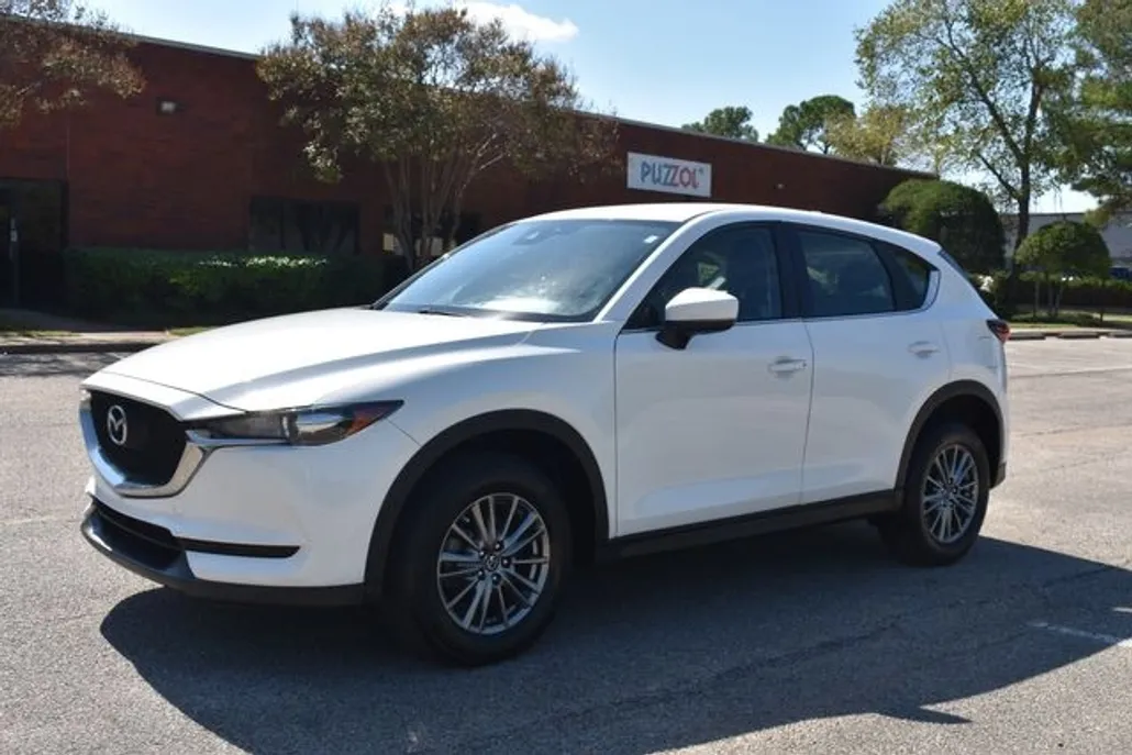2018 Mazda CX-5 Sport photo 1