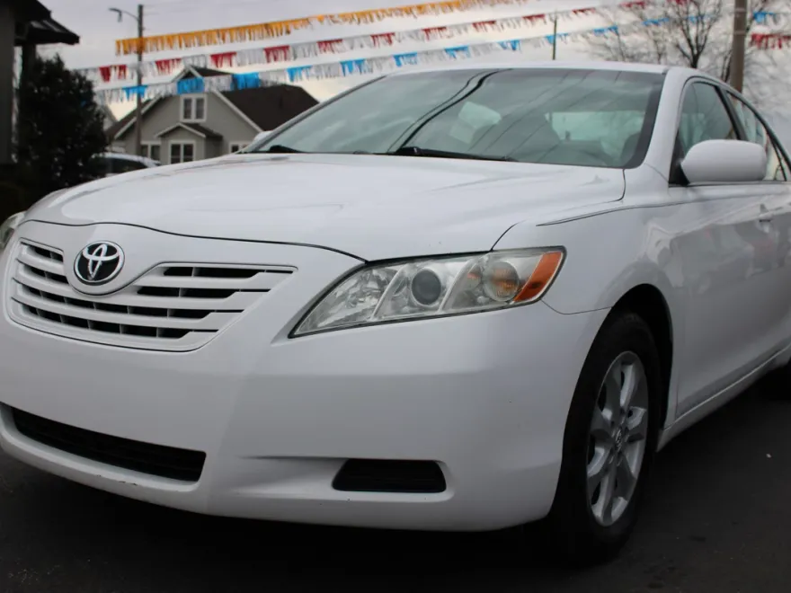 2008 Toyota Camry photo 1