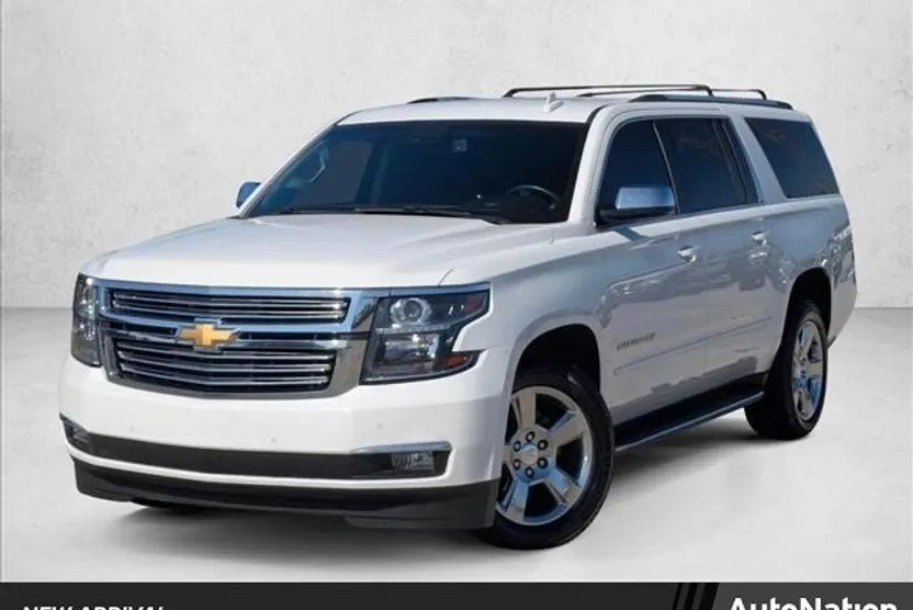 2018 Chevrolet Suburban Premier photo 1
