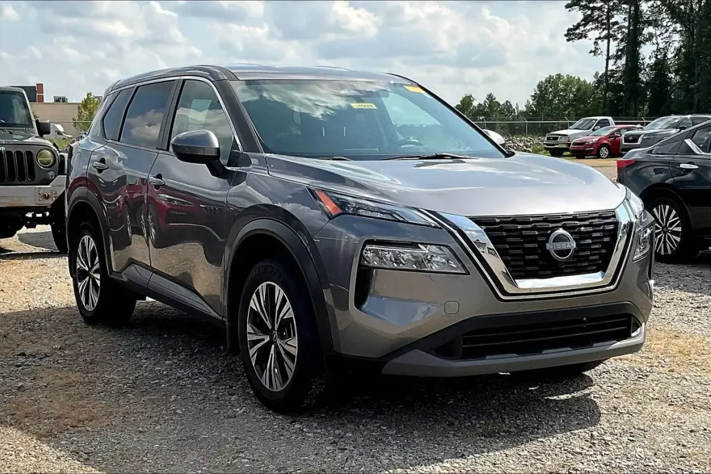 2023 Nissan Rogue SV photo 1