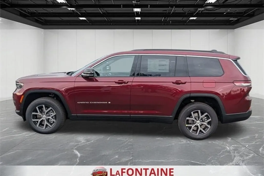 2025 Jeep Grand Cherokee Limited photo 1