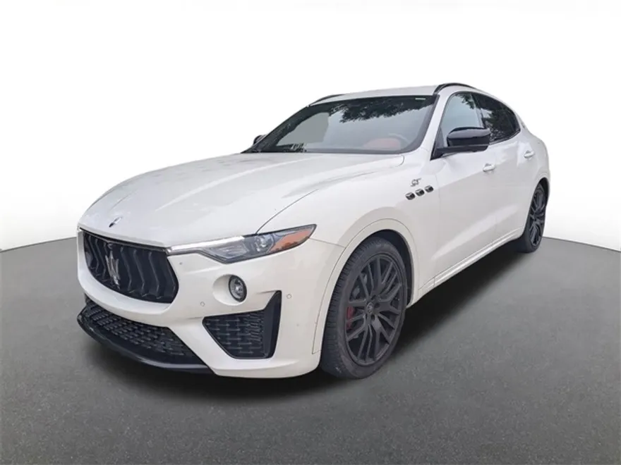 2022 Maserati Levante GT photo 1