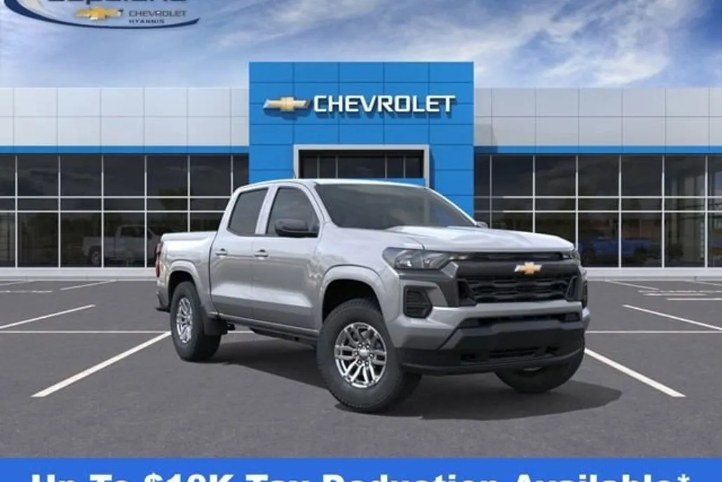 2026 Chevrolet Colorado LT photo 1