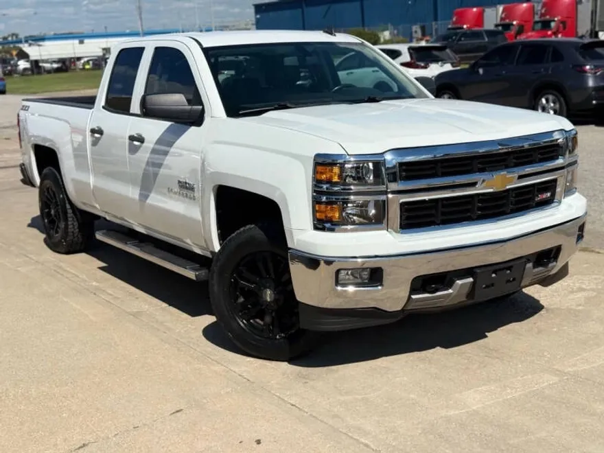 2014 Chevrolet Silverado 1500 LT Z71 photo 1