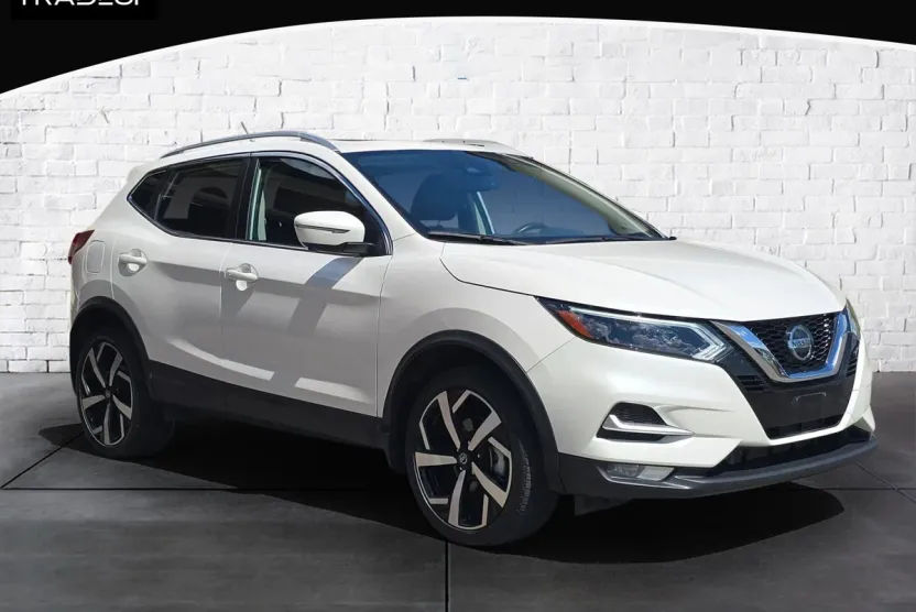 2022 Nissan Rogue Sport SL photo 1