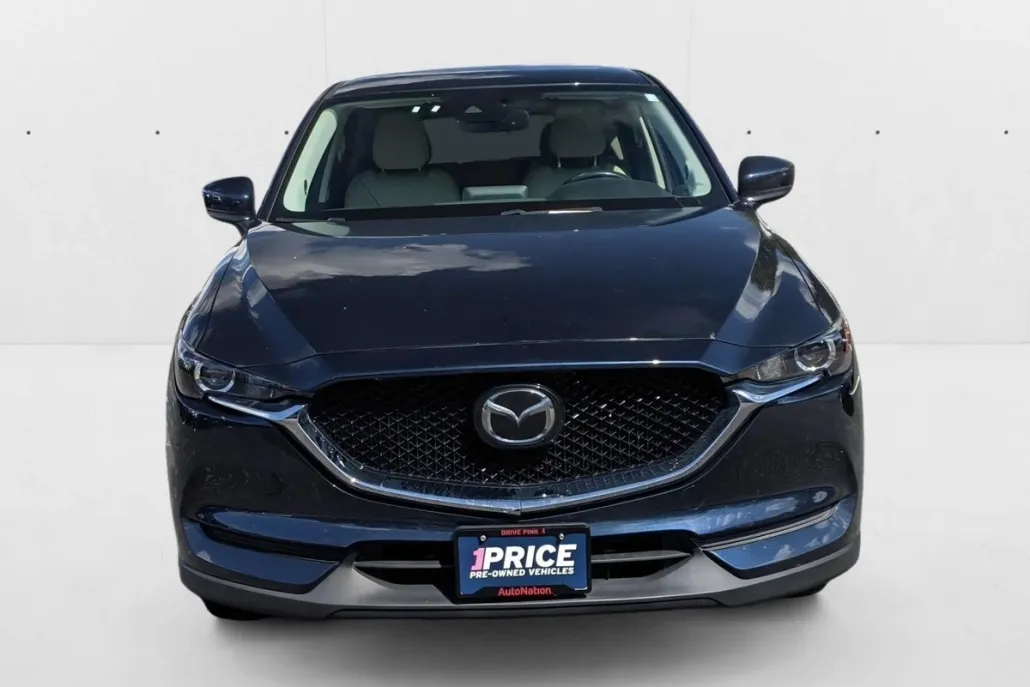 2019 Mazda CX-5 Touring photo 1