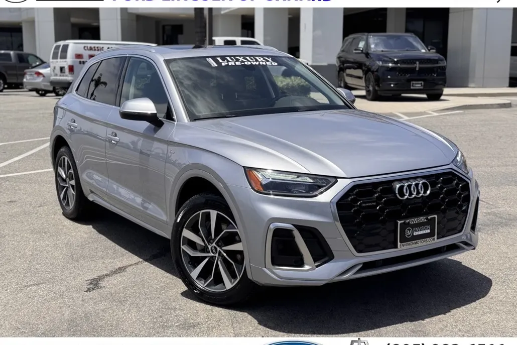 2022 Audi Q5 45 S line Premium photo 1