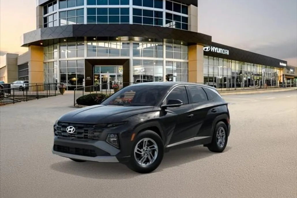 2025 Hyundai Tucson SE photo 1