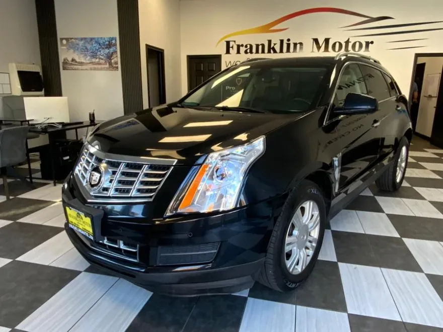 2016 Cadillac SRX Luxury photo 1