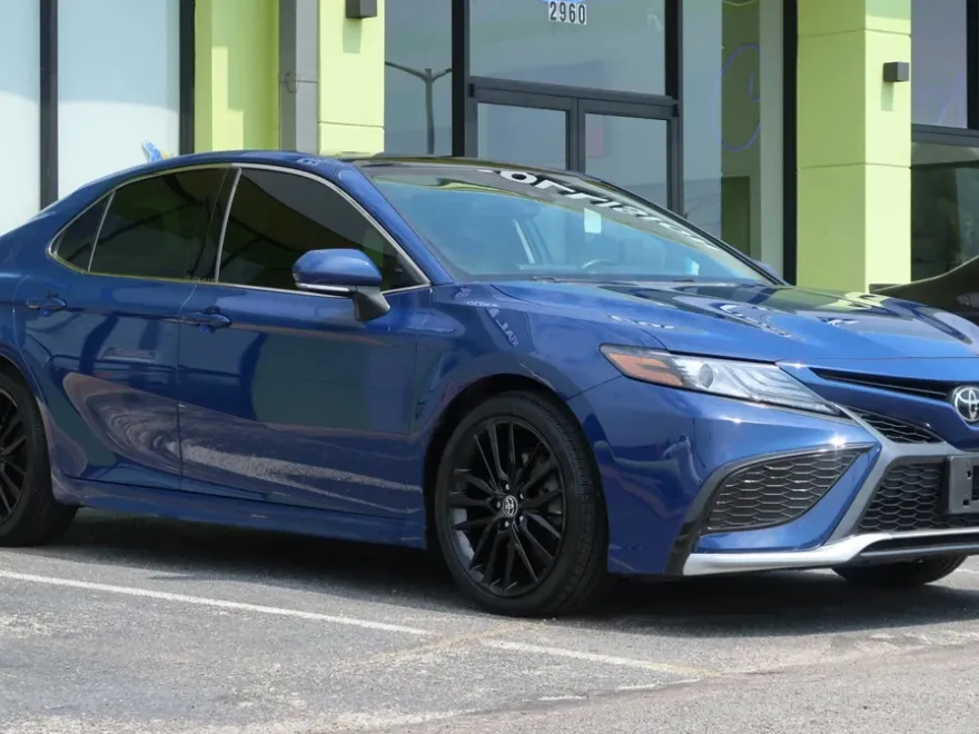 2023 Toyota Camry XSE photo 1