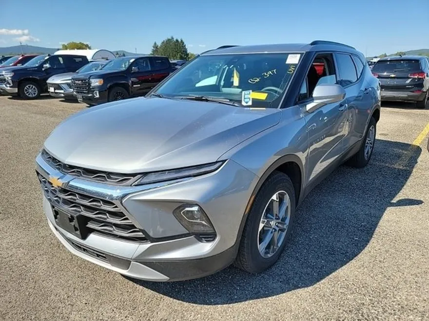 2023 Chevrolet Blazer 2LT photo 1