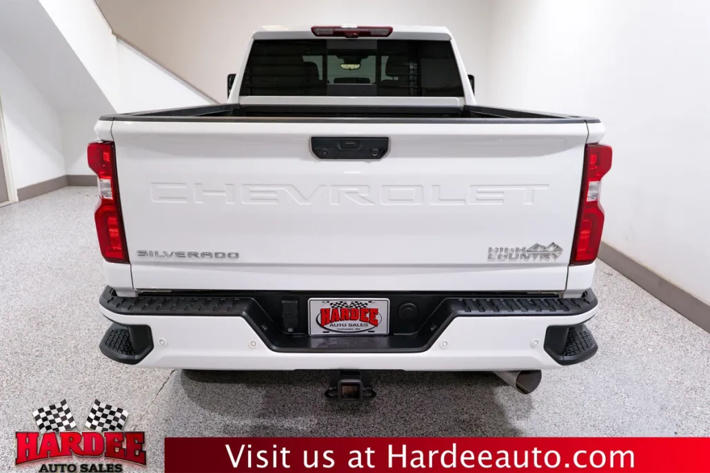 2024 Chevrolet Silverado 2500HD High Country photo 1
