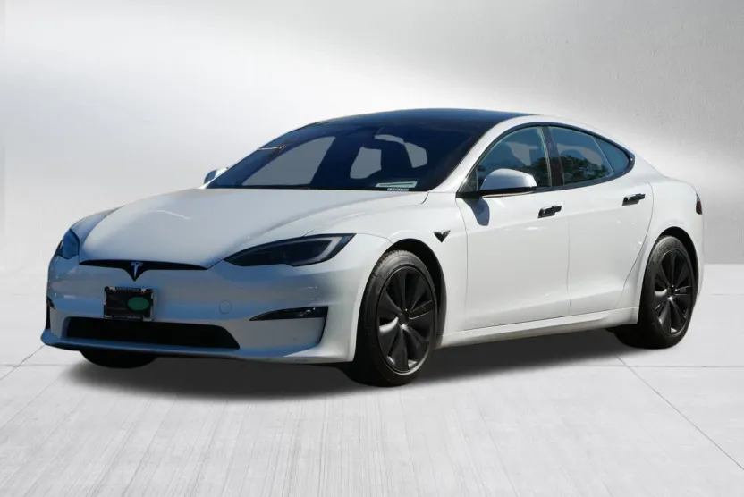 2023 Tesla Model S Plaid photo 1