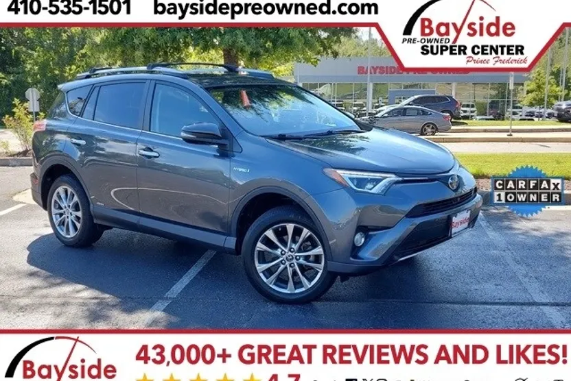 2018 Toyota RAV4 Hybrid Limited photo 1
