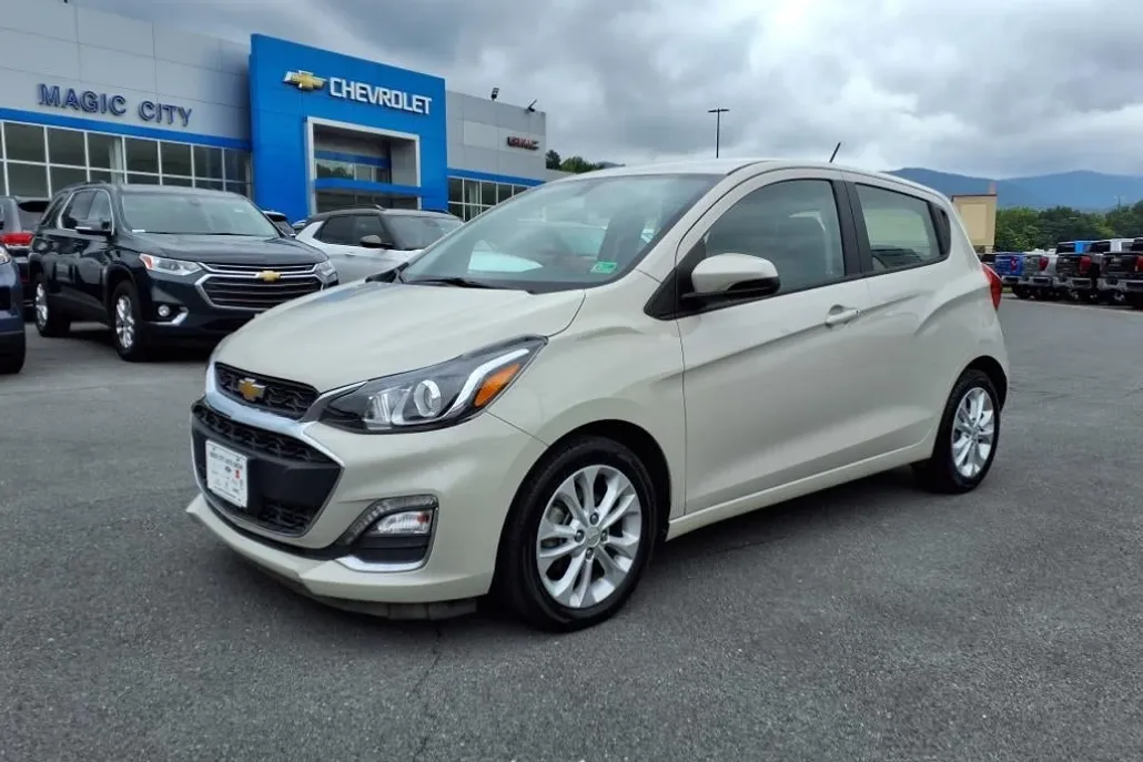 2021 Chevrolet Spark 1LT photo 1