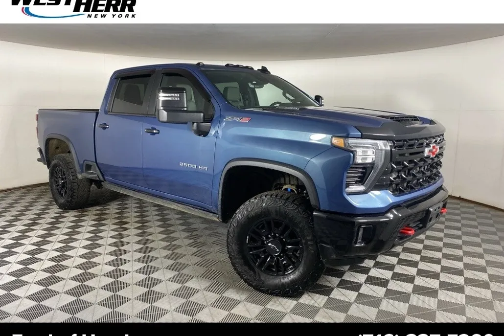 2024 Chevrolet Silverado 2500HD ZR2 photo 1