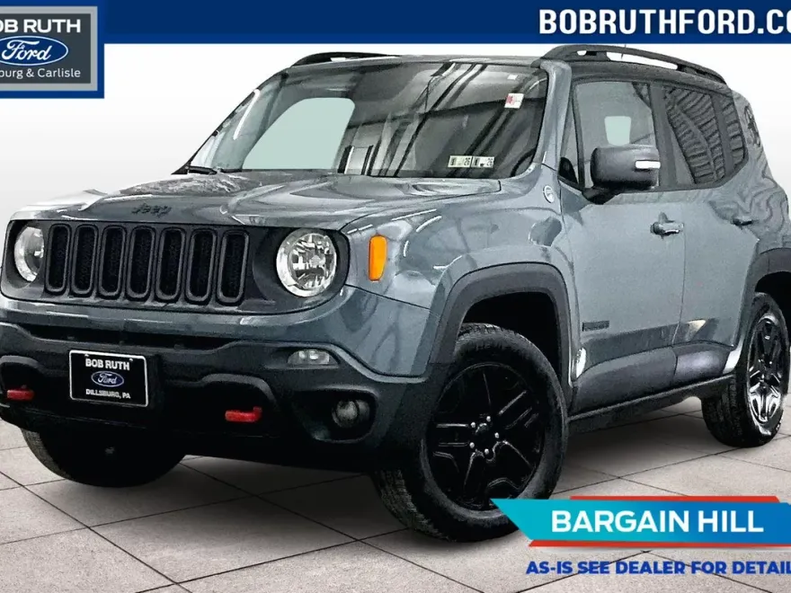 2017 Jeep Renegade Trailhawk photo 1