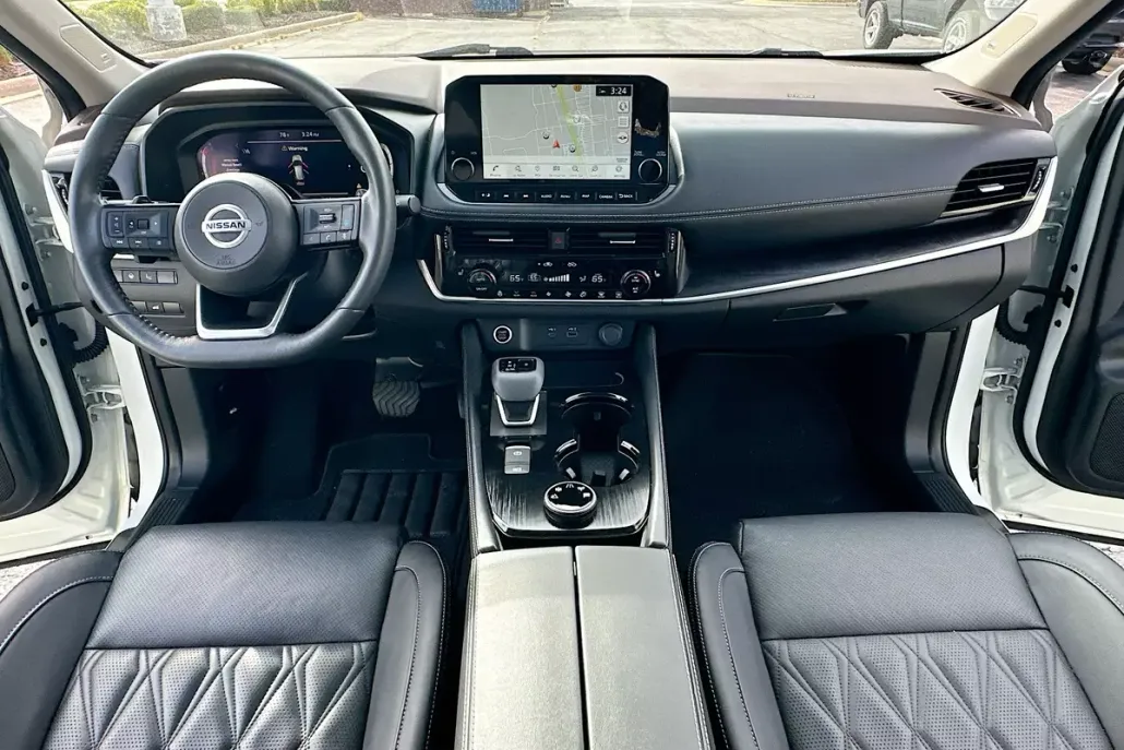 2021 Nissan Rogue Platinum photo 1