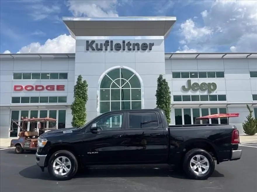 2024 Ram 1500 Laramie photo 1