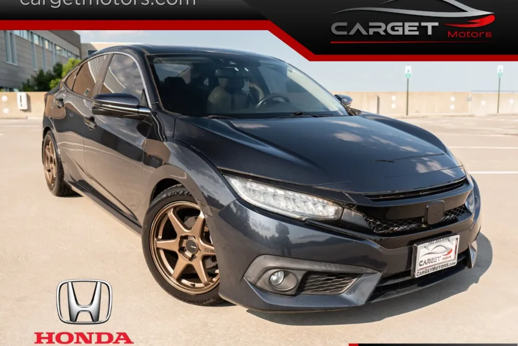 2016 Honda Civic Touring photo 1