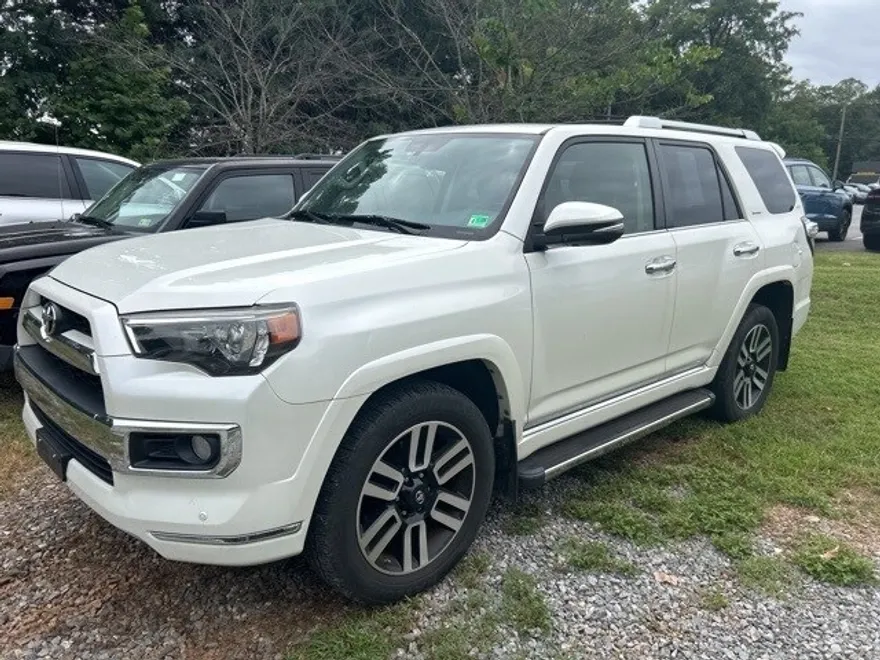 2017 Toyota 4Runner Limited SR5 Premium TRD Pro photo 1