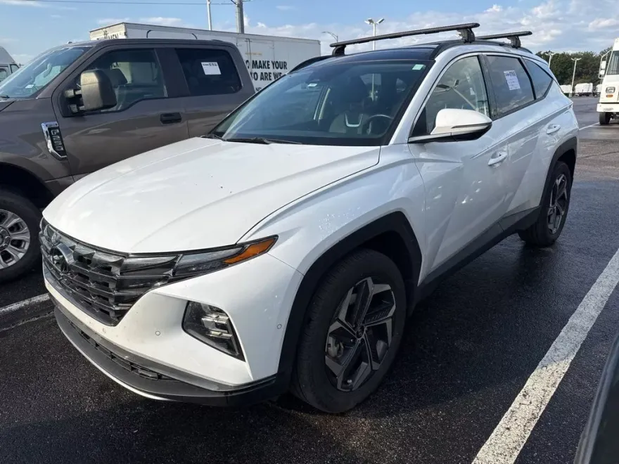 2024 Hyundai Tucson Hybrid Limited photo 1