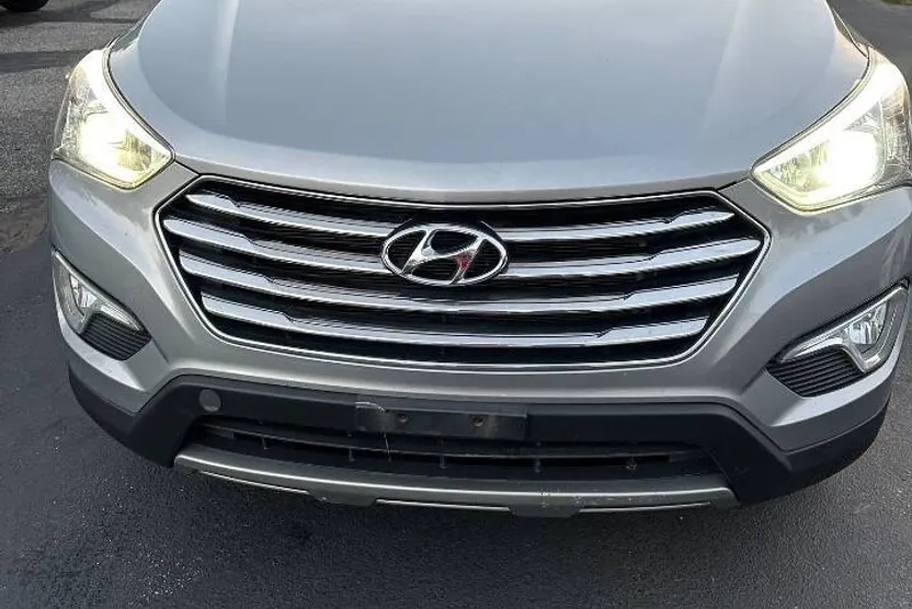 2015 Hyundai Santa Fe Limited photo 1