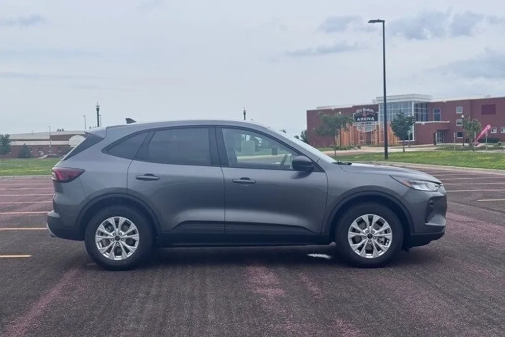 2025 Ford Escape Active photo 1