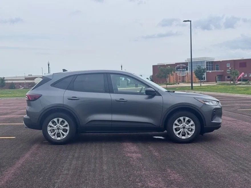 2025 Ford Escape Active photo 1