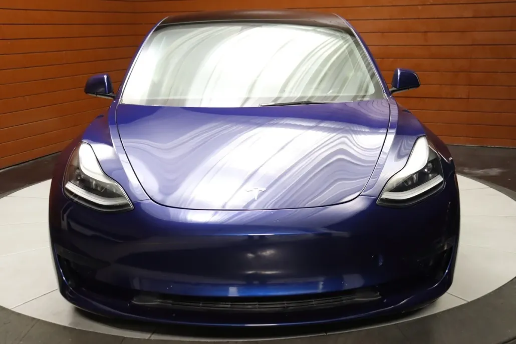 2023 Tesla Model 3 photo 1