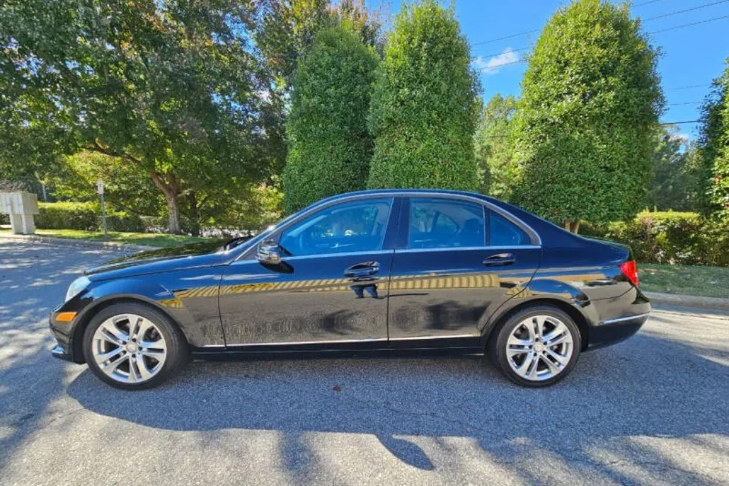 2013 Mercedes Benz C 300 Sport 4MATIC photo 1