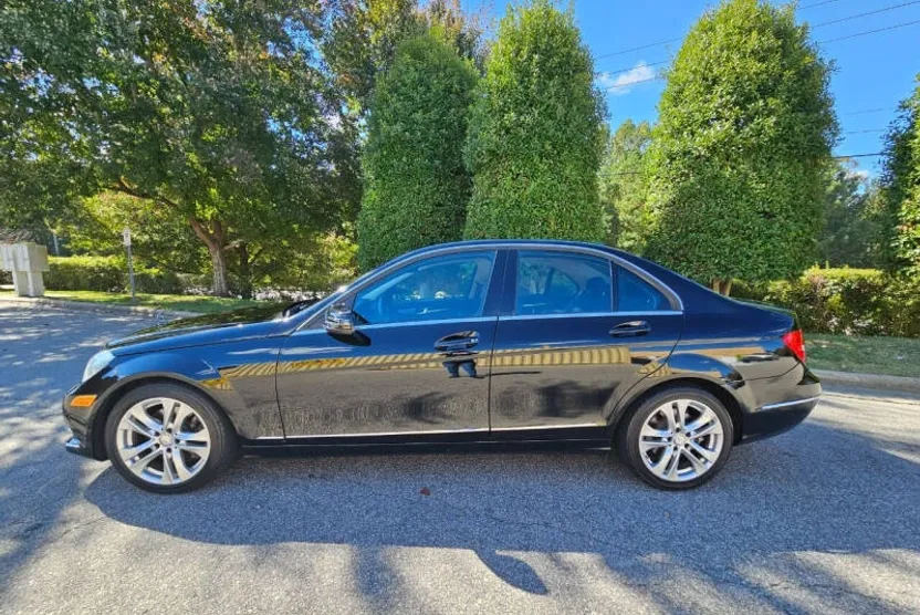 2013 Mercedes Benz C 300 Sport 4MATIC photo 1