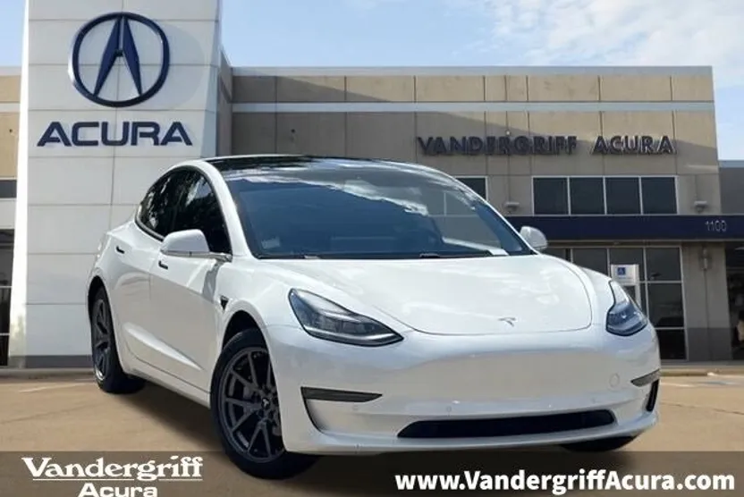 2020 Tesla Model 3 Long Range photo 1