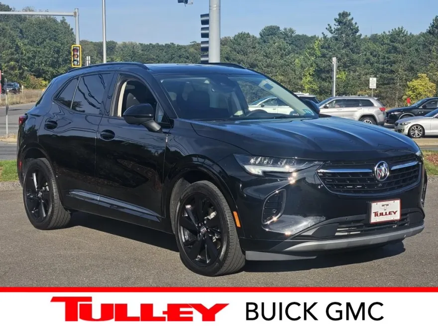 2022 Buick Envision Essence photo 1