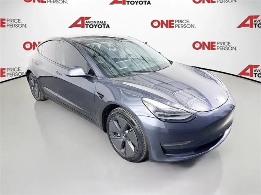 2021 Tesla Model 3 Standard Range Plus photo 1