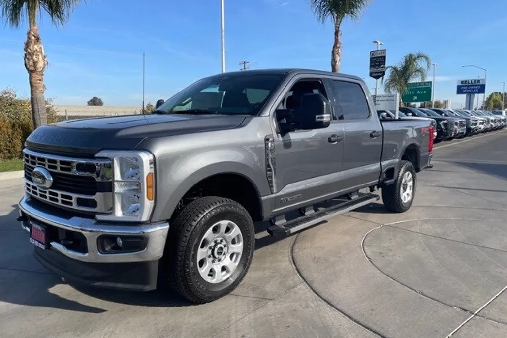 2024 Ford F-250 photo 1