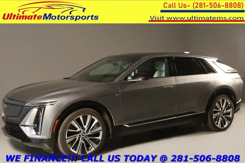 2023 Cadillac Lyriq Luxury photo 1