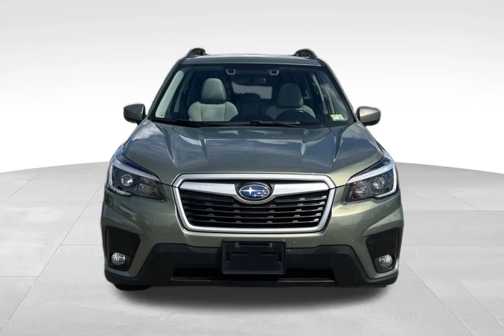 2021 Subaru Forester Premium photo 1