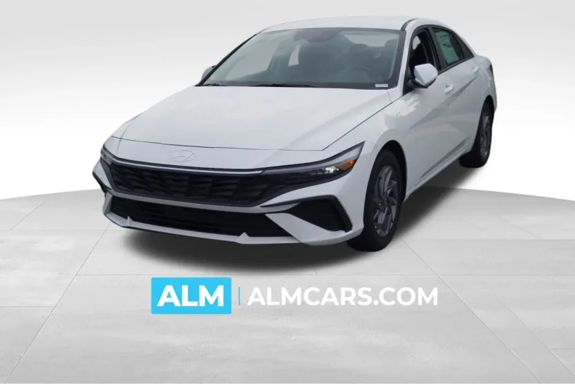 2024 Hyundai Elantra Hybrid Blue photo 1