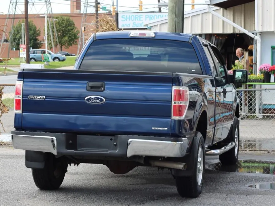 2012 Ford F-150 XL photo 1