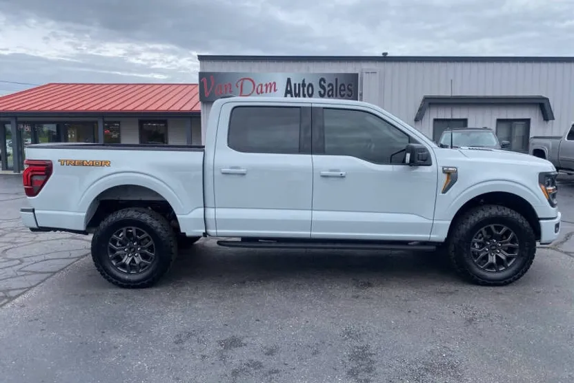 2024 Ford F-150 Tremor photo 1
