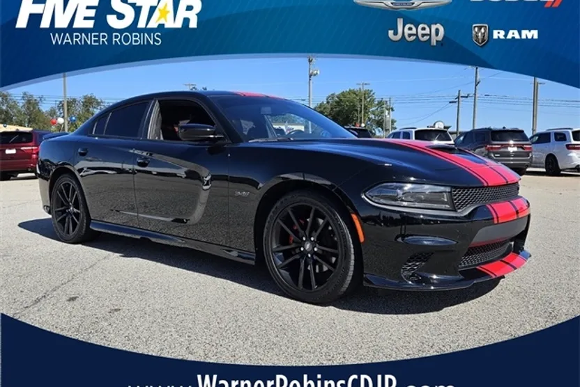 2023 Dodge Charger R/T photo 1