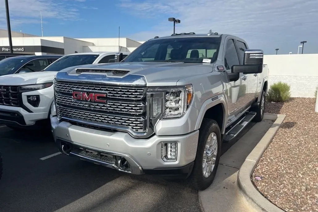 2022 Gmc Sierra 2500 HD Denali photo 1