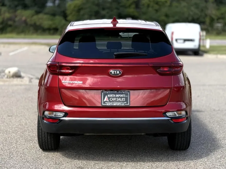 2022 Kia Sportage LX photo 1