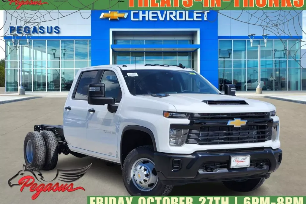2026 Chevrolet Silverado 3500HD Work Truck photo 1