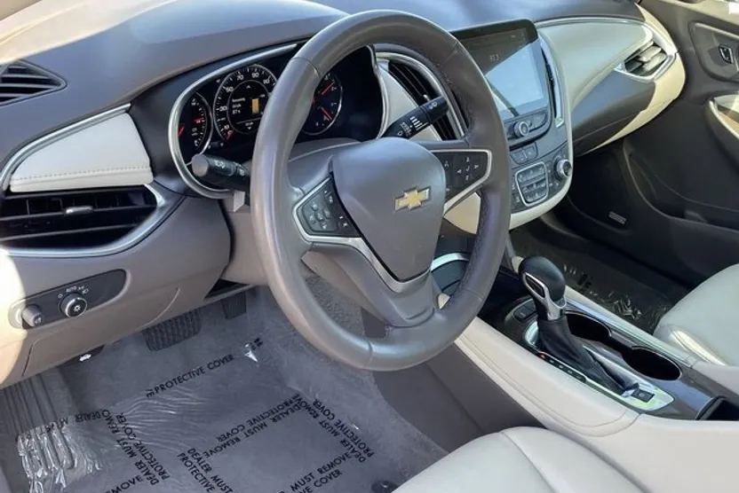 2024 Chevrolet Malibu Premier 2LT photo 1