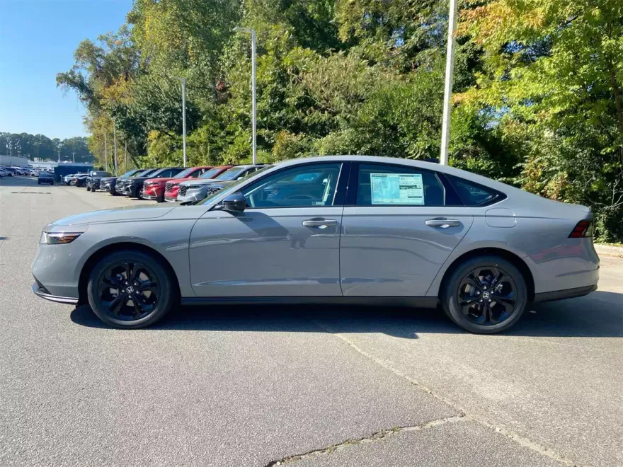 2025 Honda Accord SE photo 1