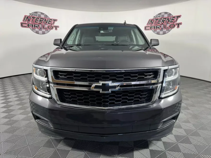 2018 Chevrolet Tahoe LT photo 1
