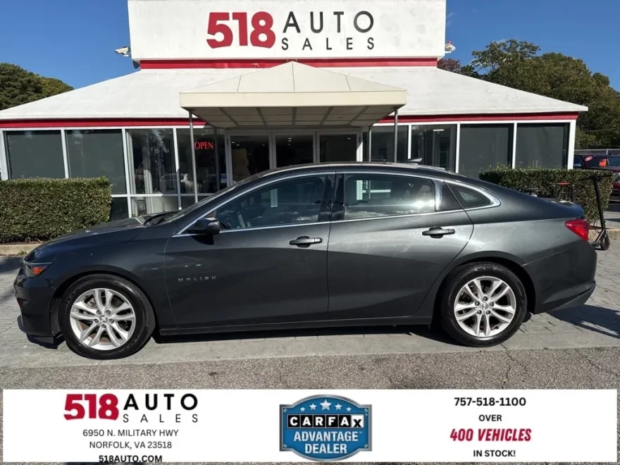 2017 Chevrolet Malibu Hybrid photo 1