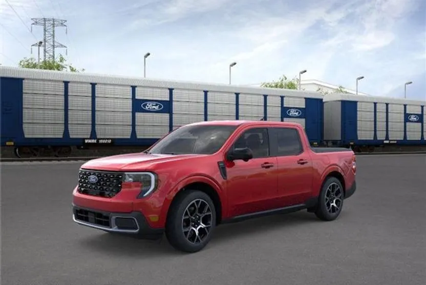 2025 Ford Maverick Lariat photo 1